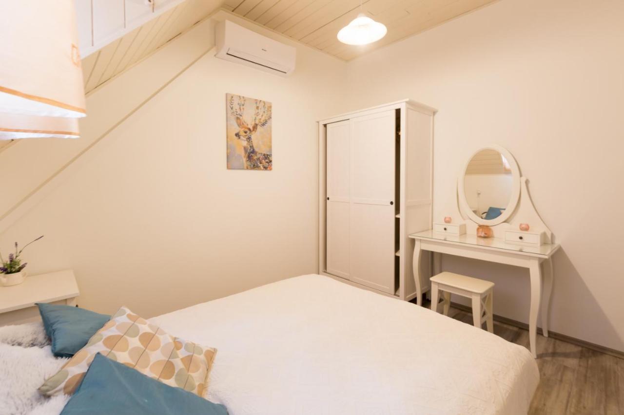 Holiday House Siofok Ngoại thất bức ảnh