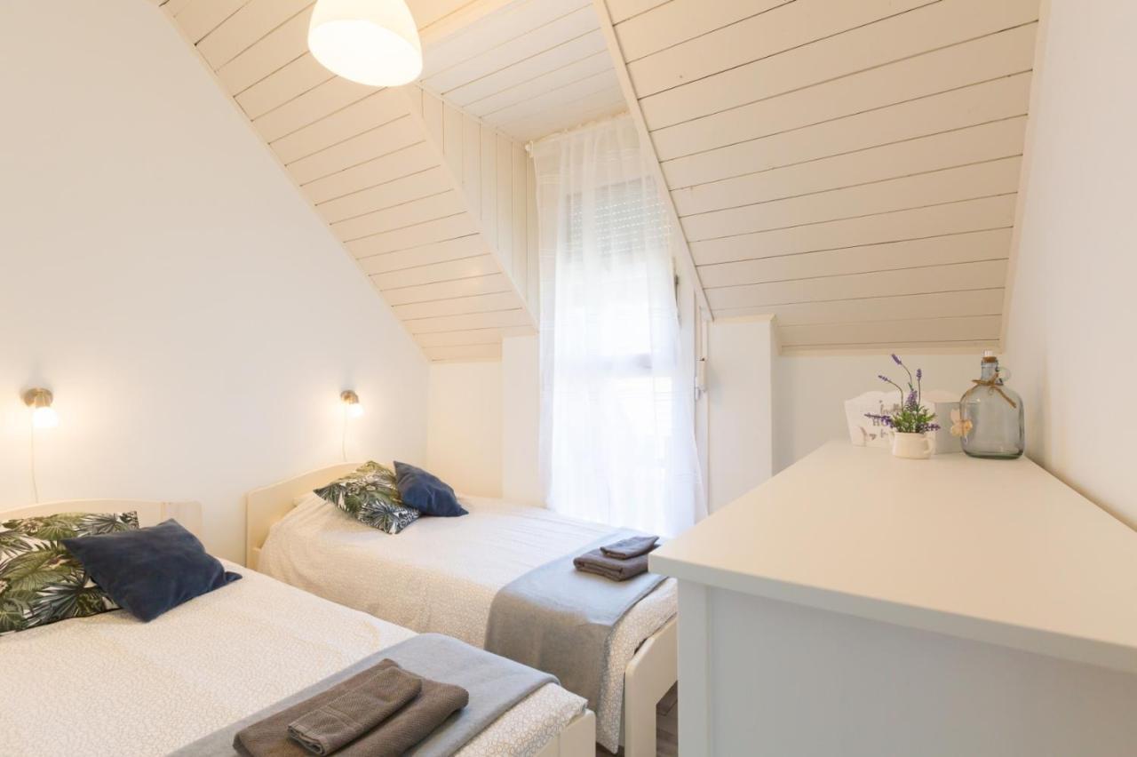 Holiday House Siofok Ngoại thất bức ảnh