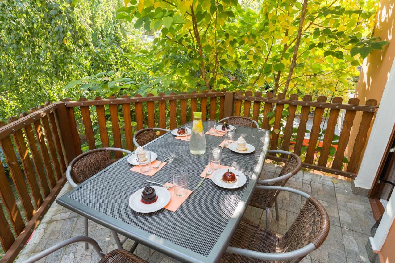 Holiday House Siofok Ngoại thất bức ảnh